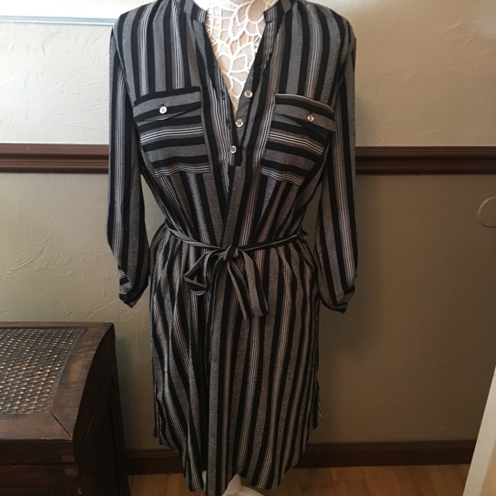 ⭐️NWT⭐️ Lightweight Belted Dress (#78)